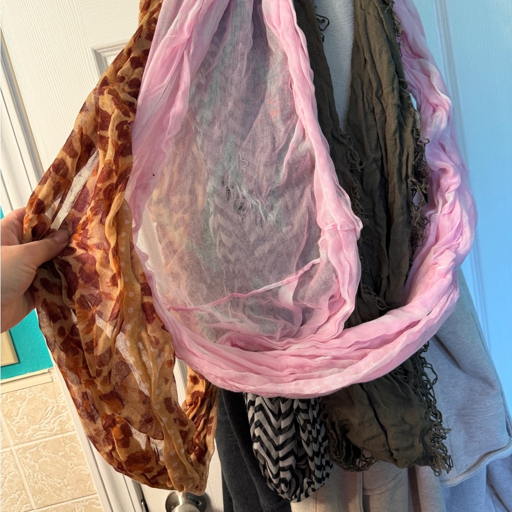 Colorful Patterned Scarves Collection - Picture 3 of 4